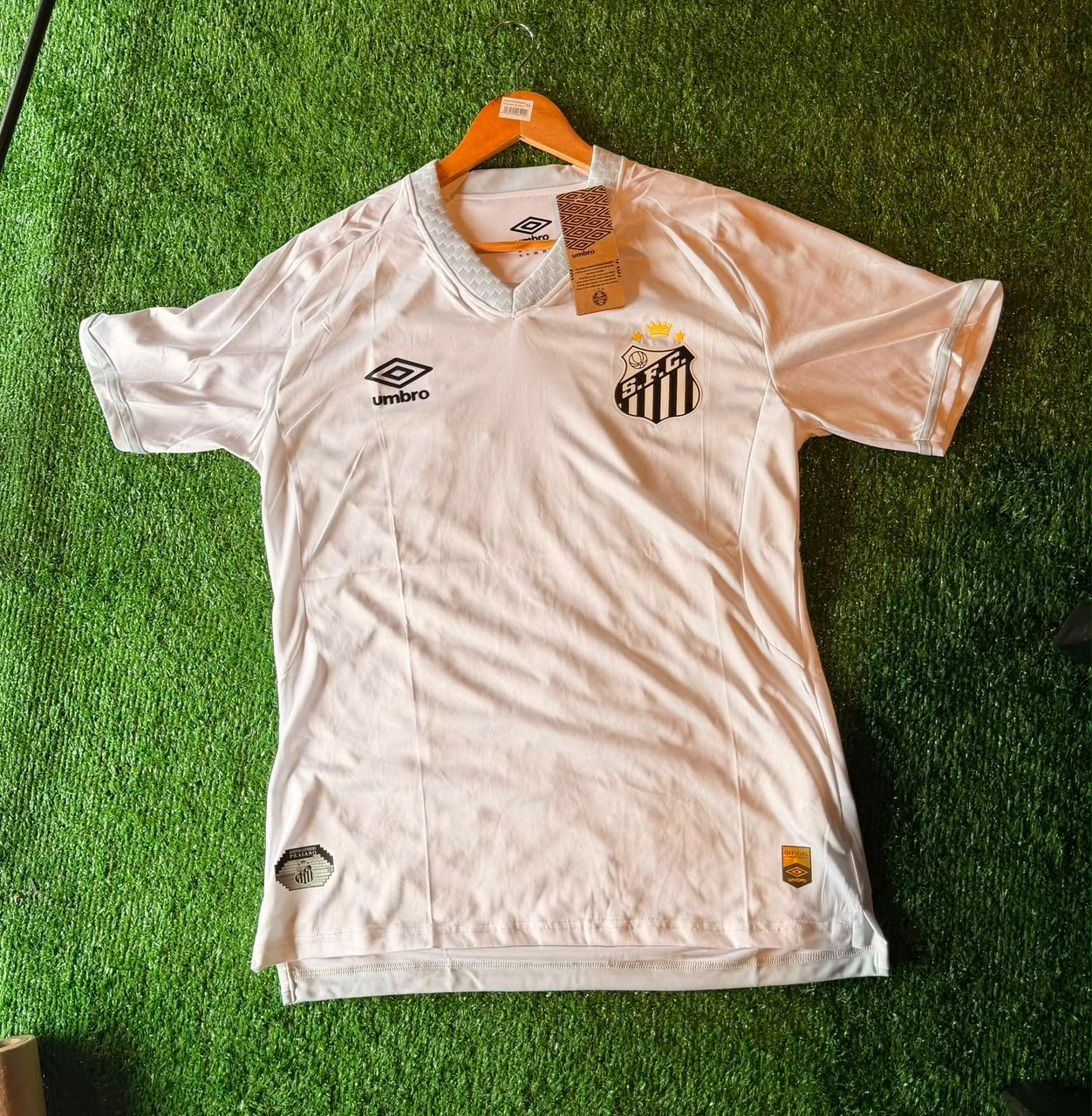 Camiseta Santos · blanca · Umbro · sin sponsor
