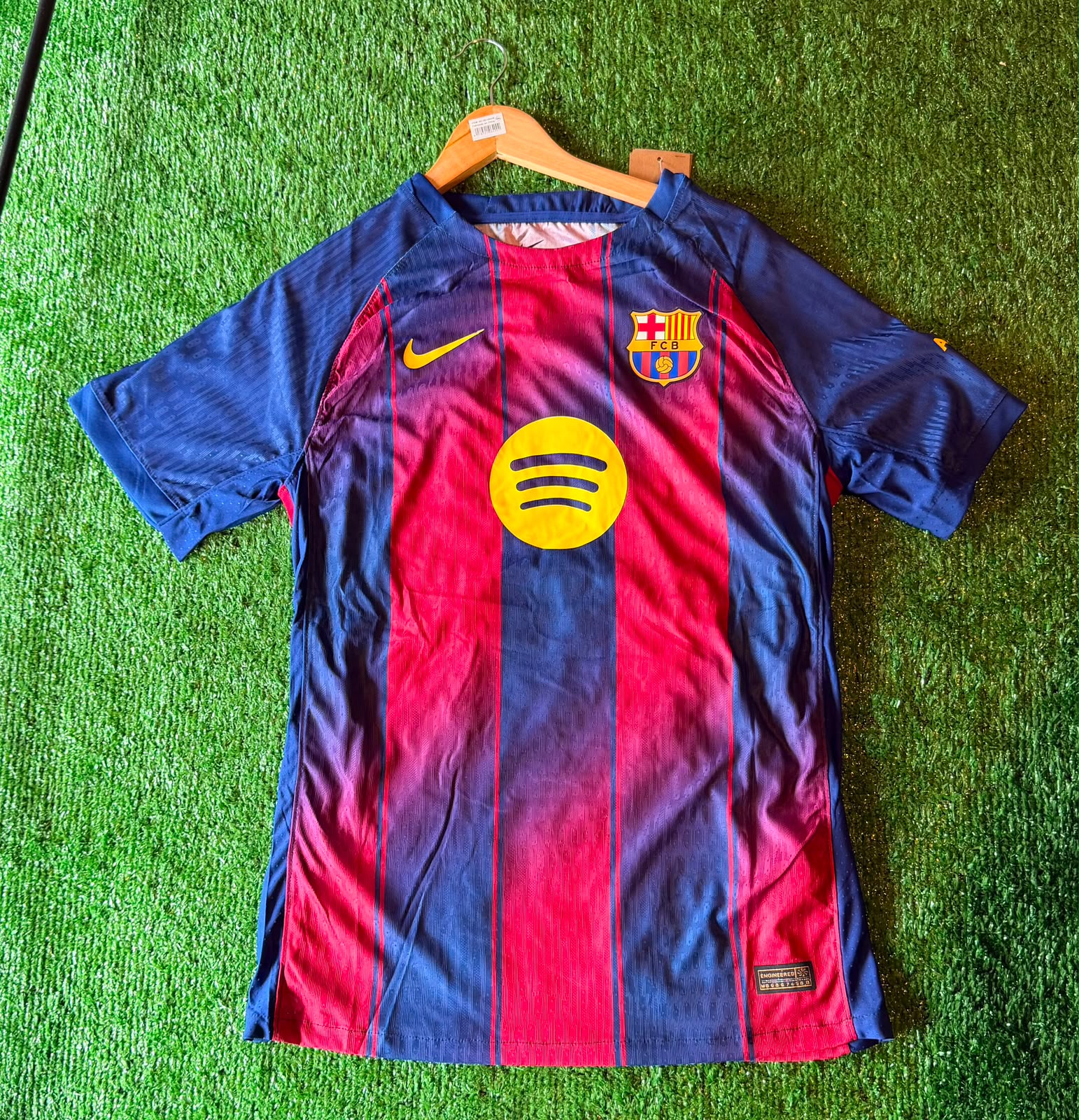 Camiseta FC Barcelona · azulgrana · Spotify